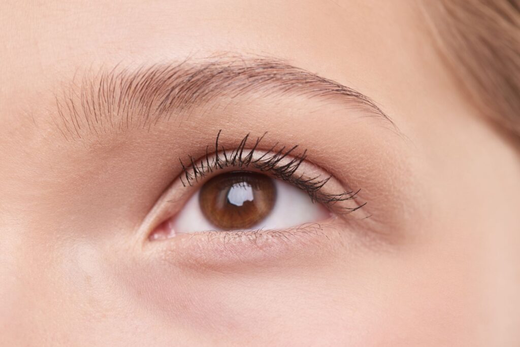 Rejuvenecimiento de la mirada, detalle del contorno de ojos
